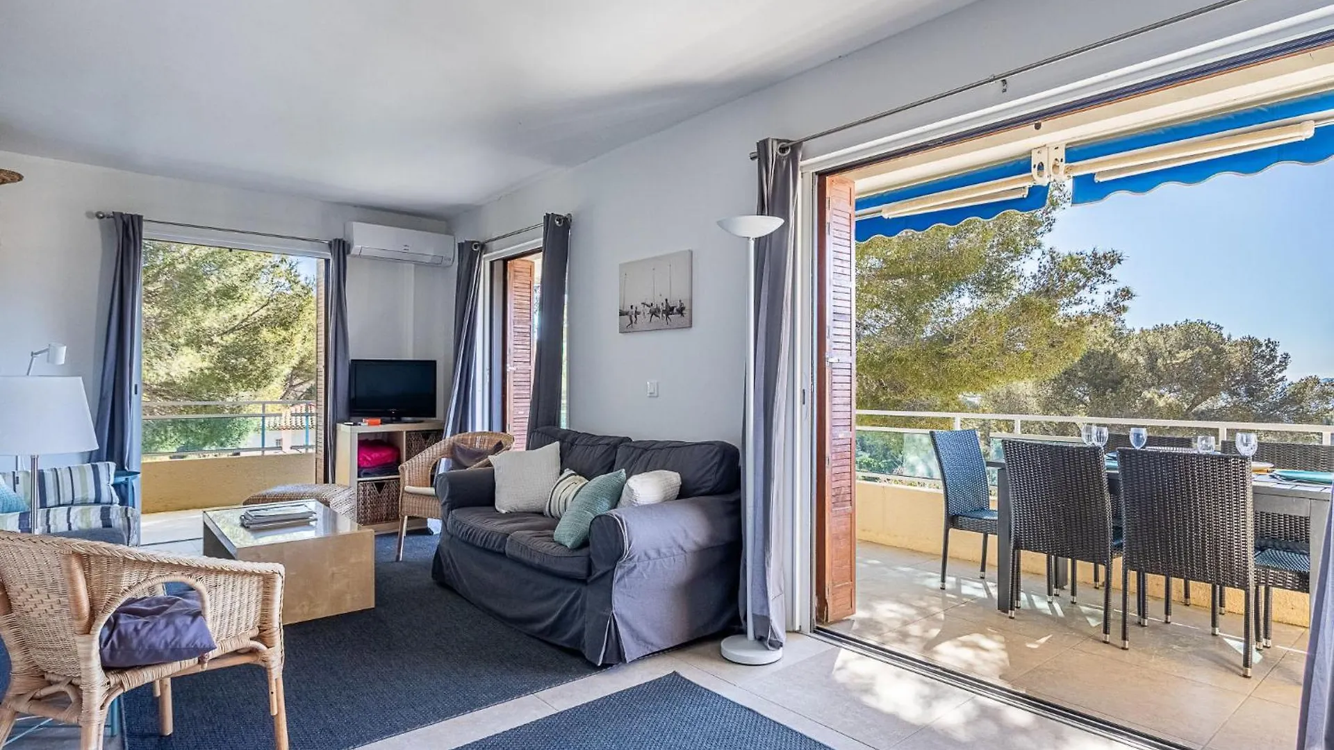 Apartment Les Parcs Du Soleil By Interhome Bormes-les-Mimosas