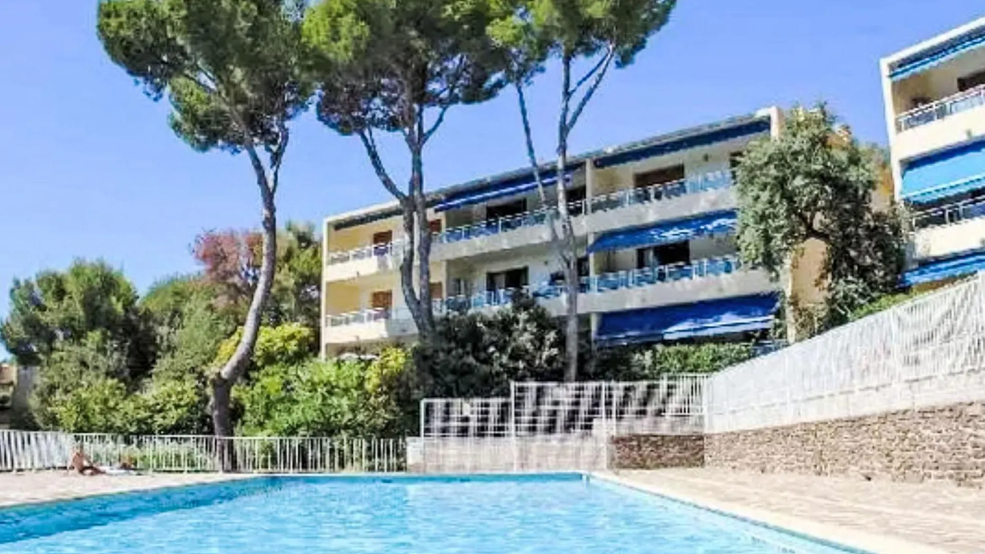 Apartment Les Parcs Du Soleil By Interhome Bormes-les-Mimosas Fransa