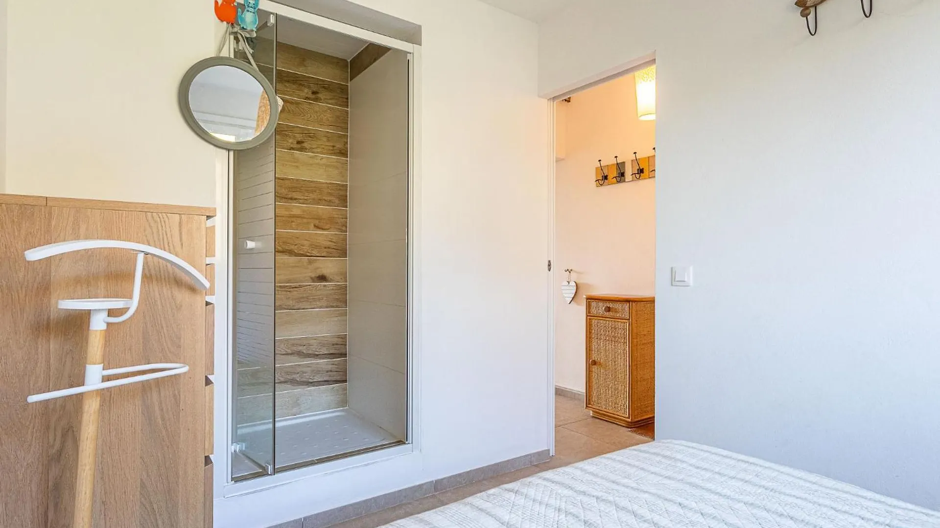 Apartment Les Parcs Du Soleil By Interhome Bormes-les-Mimosas